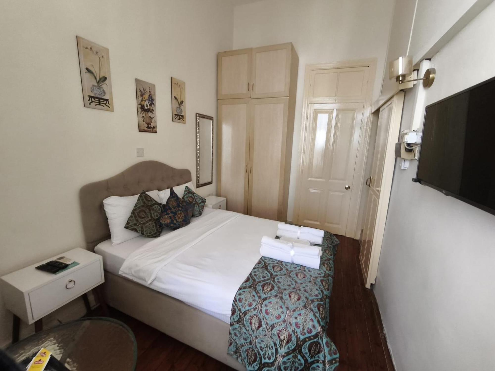 Deniz Konak Boutique Hotel Kyrenia  Pokoj fotografie